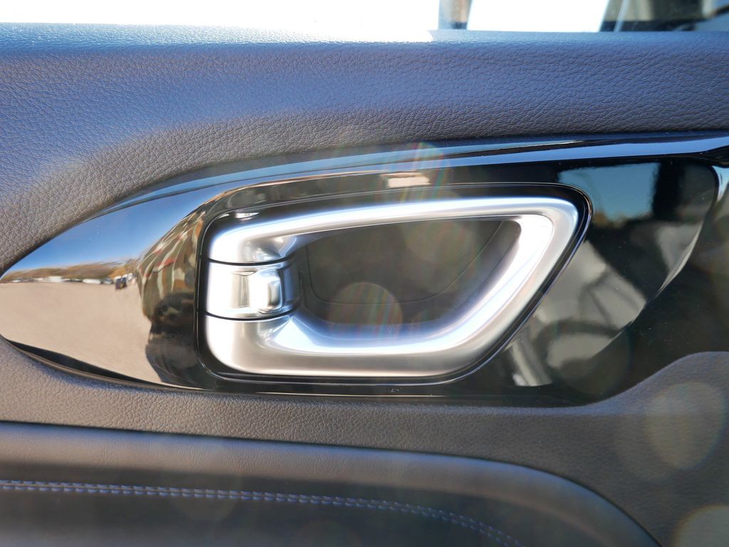 Thumbnail: 2026 Jeep Compass - 33