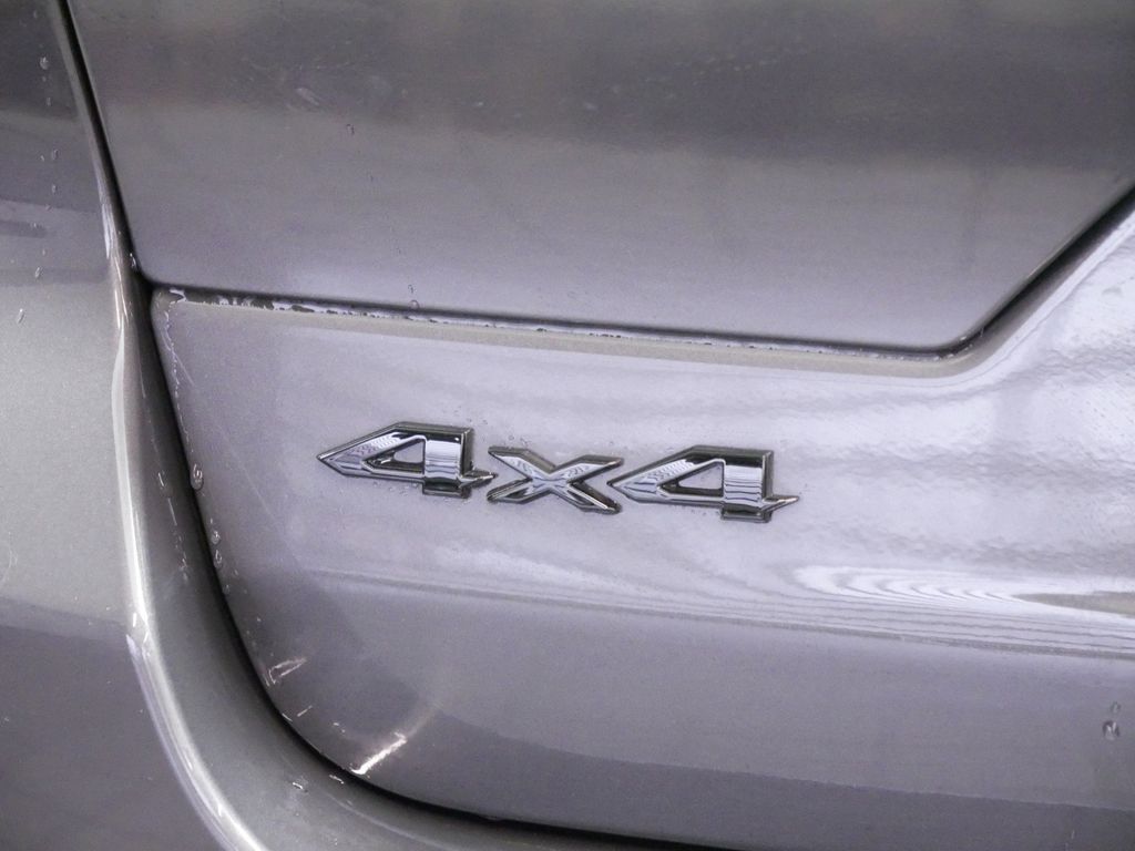 Thumbnail: 2025 Jeep Grand Cherokee - 15