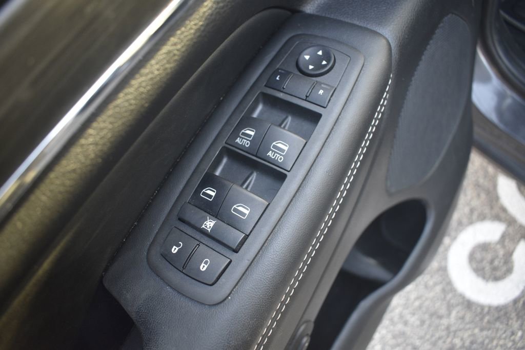 Thumbnail: 2021 Jeep Grand Cherokee - 13