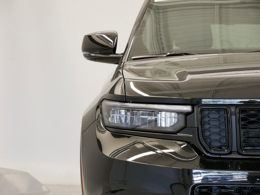 Thumbnail: 2025 Jeep Grand Cherokee L - 13