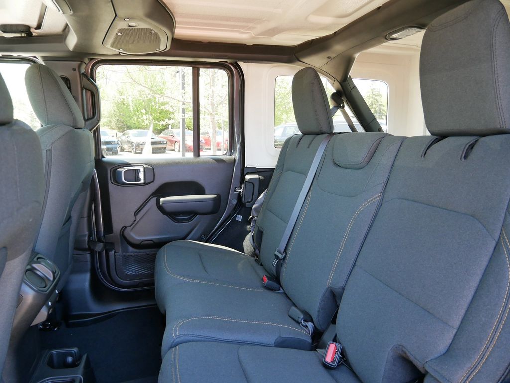 Thumbnail: 2025 Jeep Wrangler - 29