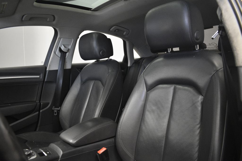 Thumbnail: 2015 Audi A3 - 34