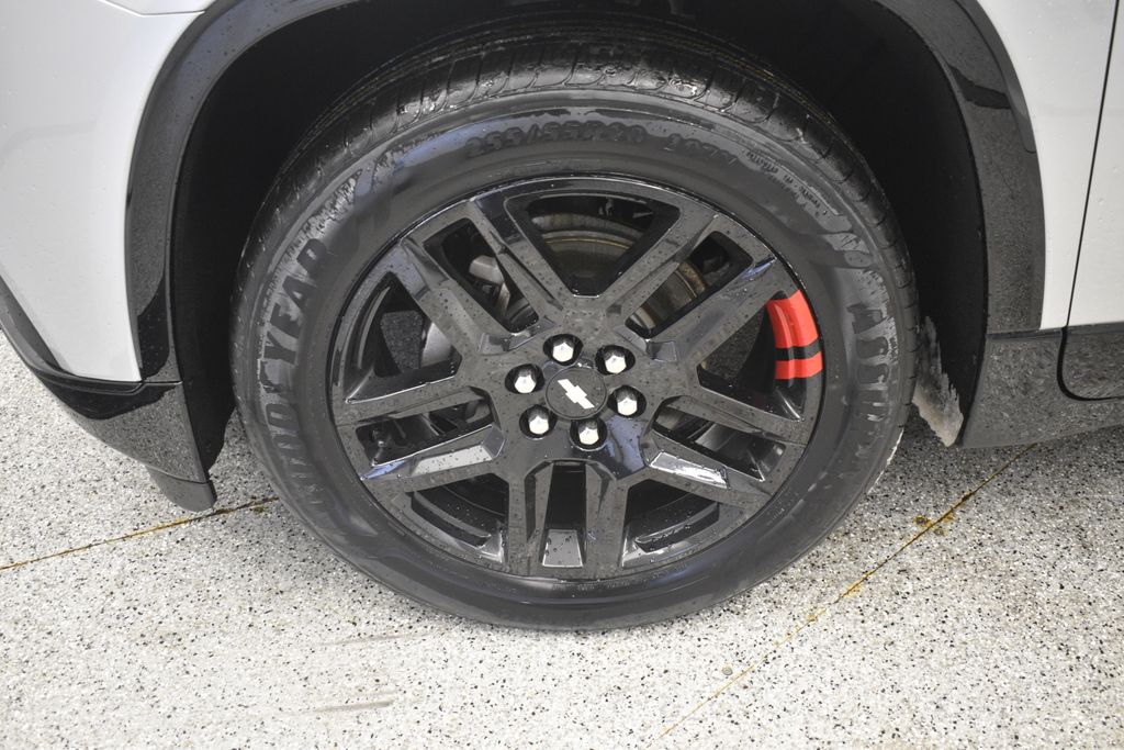 Thumbnail: 2018 Chevrolet Traverse - 21