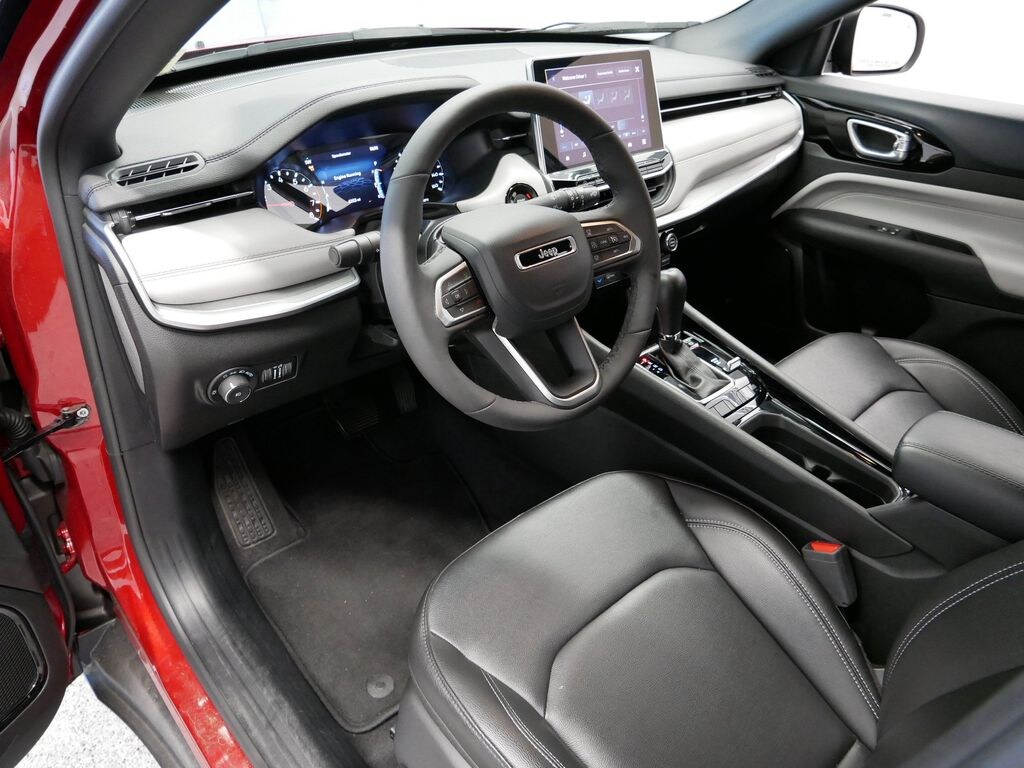 New 2025 Jeep Compass Limited SUV