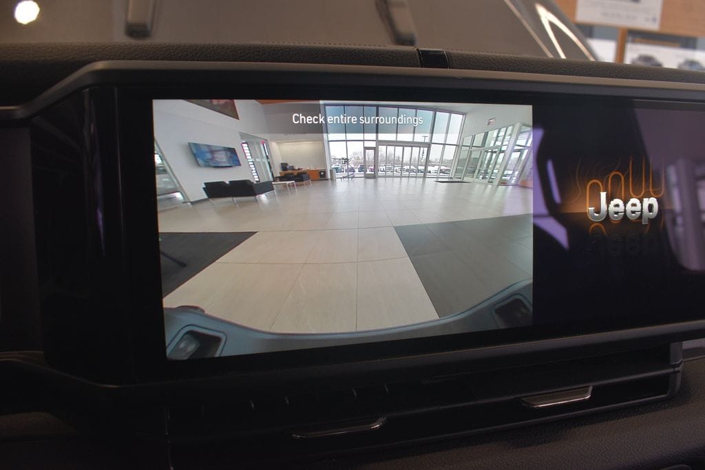 Thumbnail: 2025 Jeep Gladiator - 50