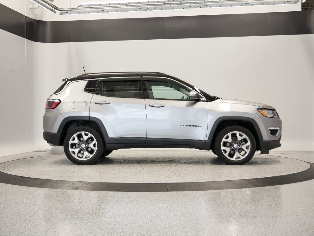 Thumbnail: 2018 Jeep Compass - 8