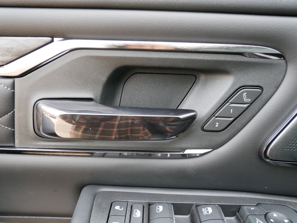 Thumbnail: 2026 RAM 1500 - 35