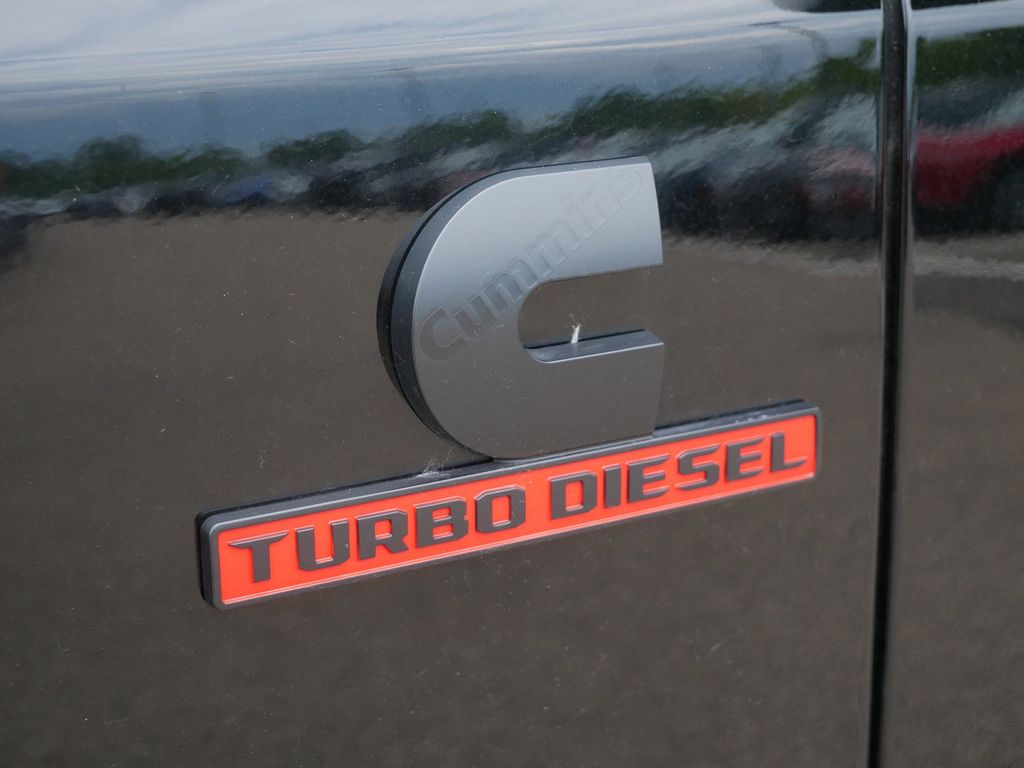 2025 RAM 3500 Big Horn 15