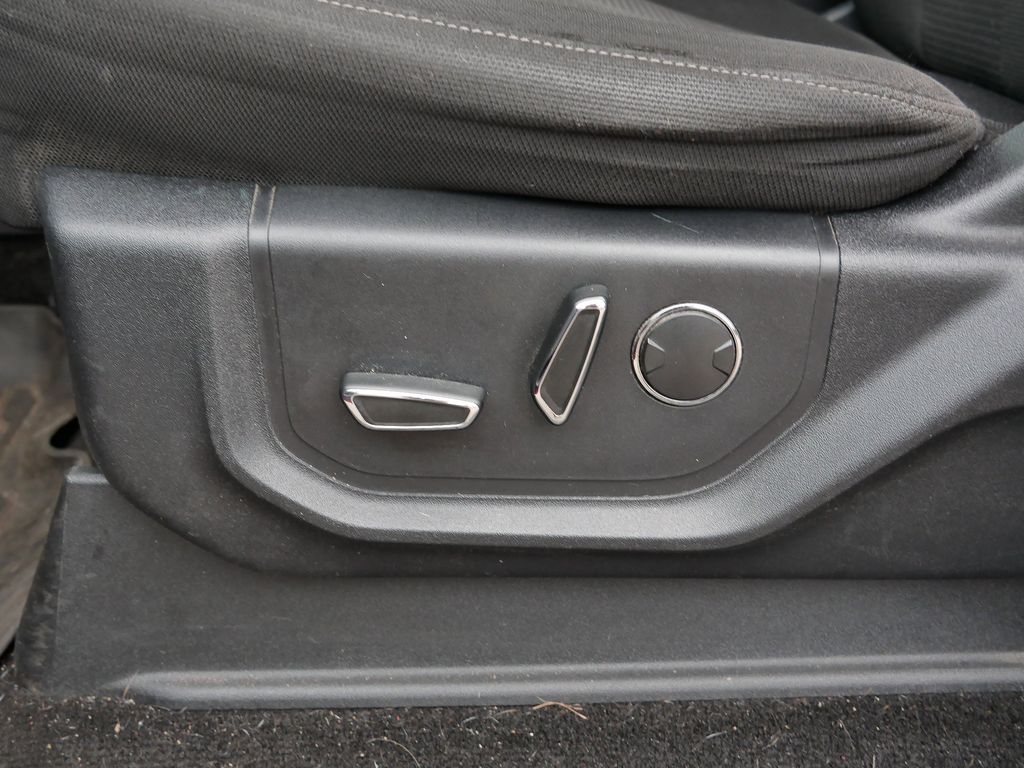 Thumbnail: 2017 Ford F-150 - 25