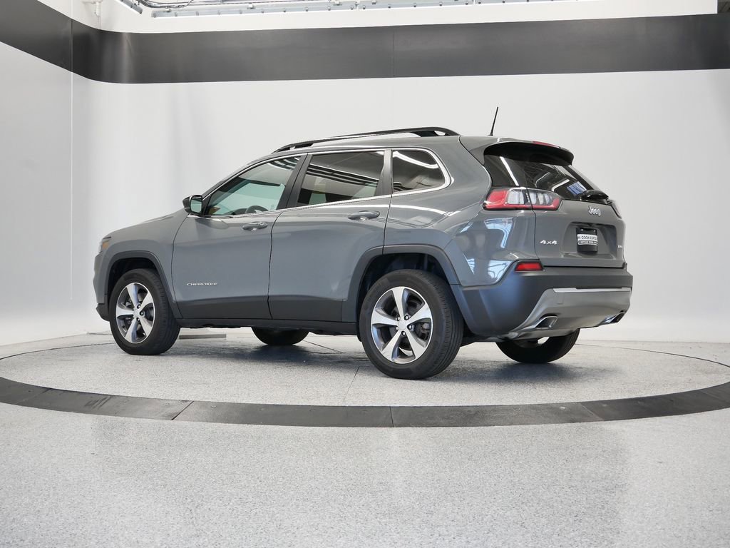 Thumbnail: 2022 Jeep Cherokee - 43