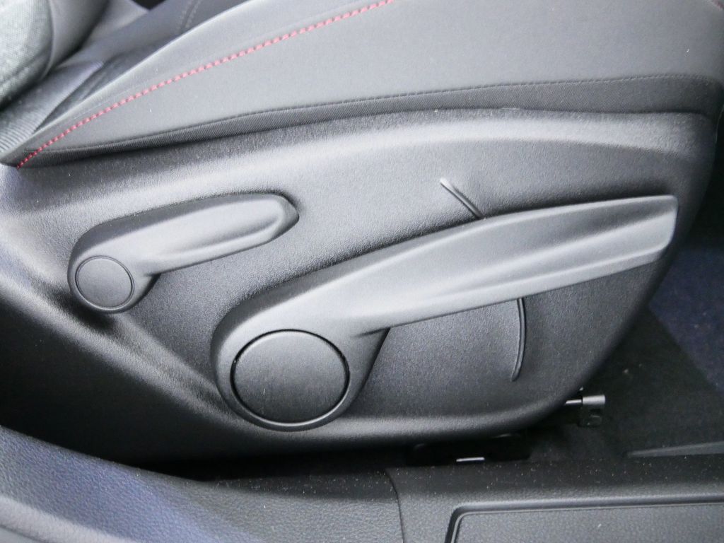 Thumbnail: 2024 Dodge Hornet - 26