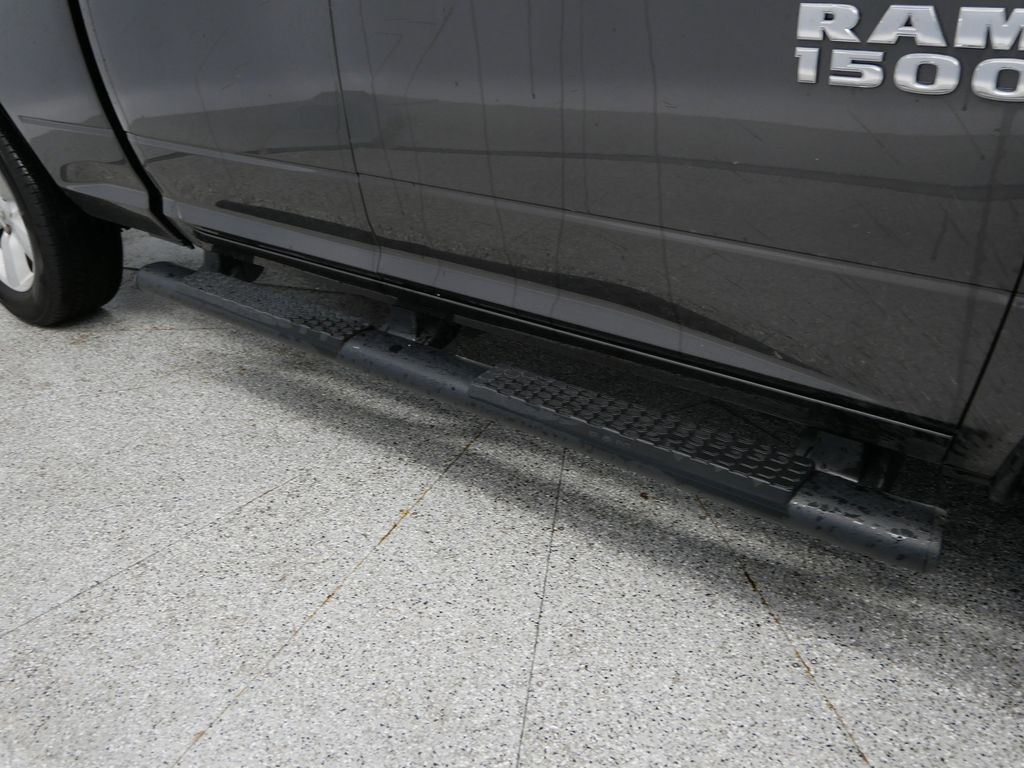 2015 RAM 1500 Express 18