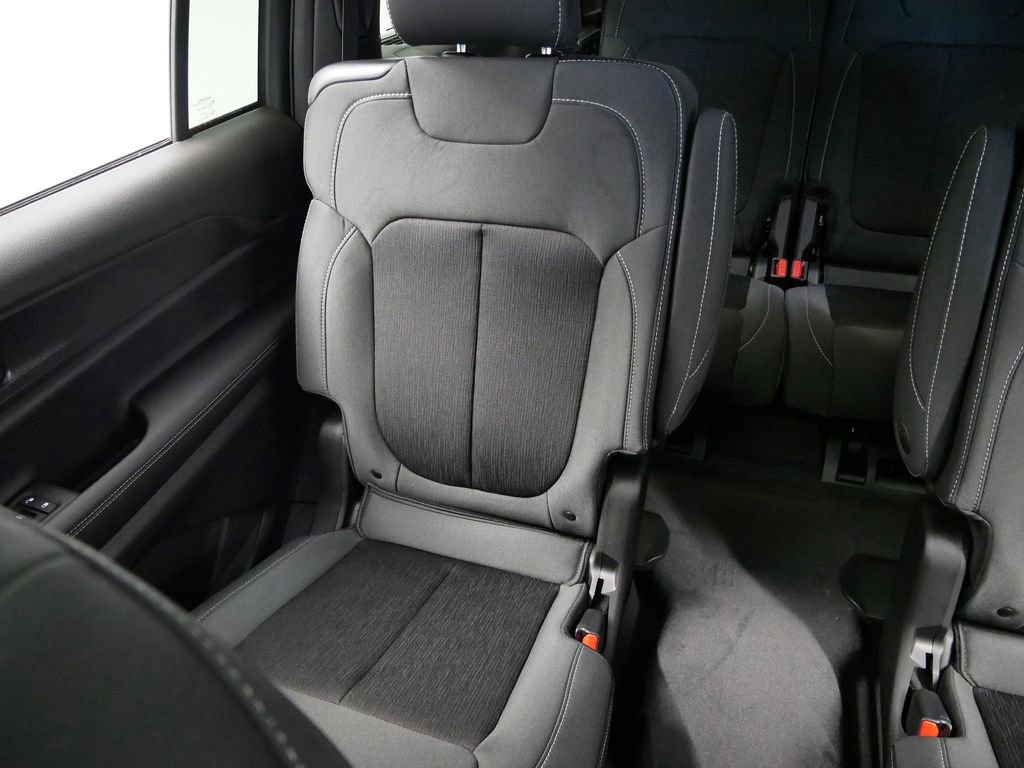 Thumbnail: 2025 Jeep Grand Cherokee L - 20