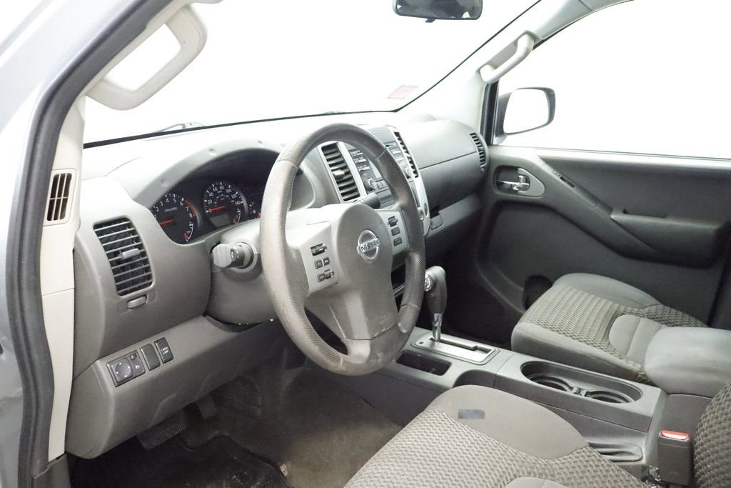 Thumbnail: 2013 Nissan Frontier - 18