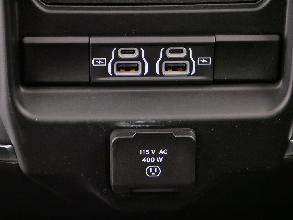 Thumbnail: 2026 RAM 1500 - 17