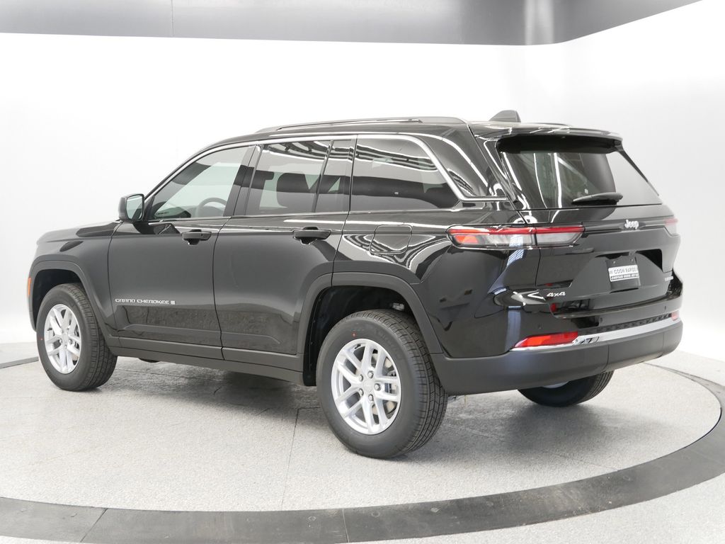 Thumbnail: 2025 Jeep Grand Cherokee - 15