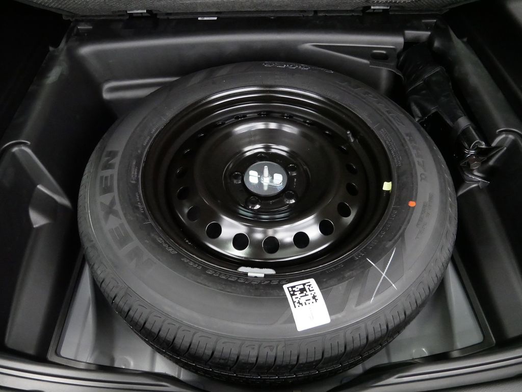 Thumbnail: 2025 Jeep Grand Cherokee - 13