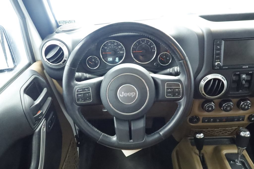 Thumbnail: 2017 Jeep Wrangler - 19