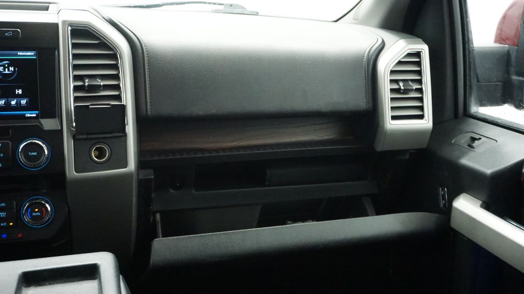 Thumbnail: 2015 Ford F-150 - 26