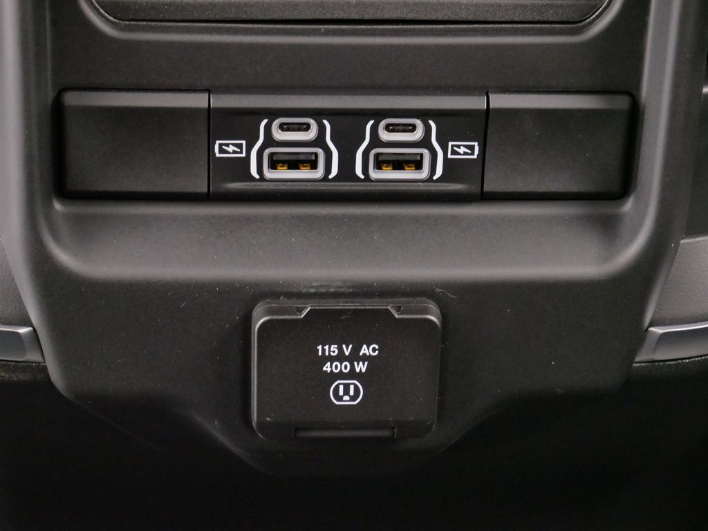 Thumbnail: 2026 RAM 1500 - 17