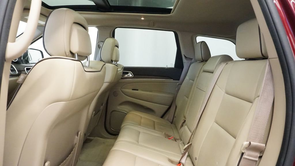 Thumbnail: 2016 Jeep Grand Cherokee - 28