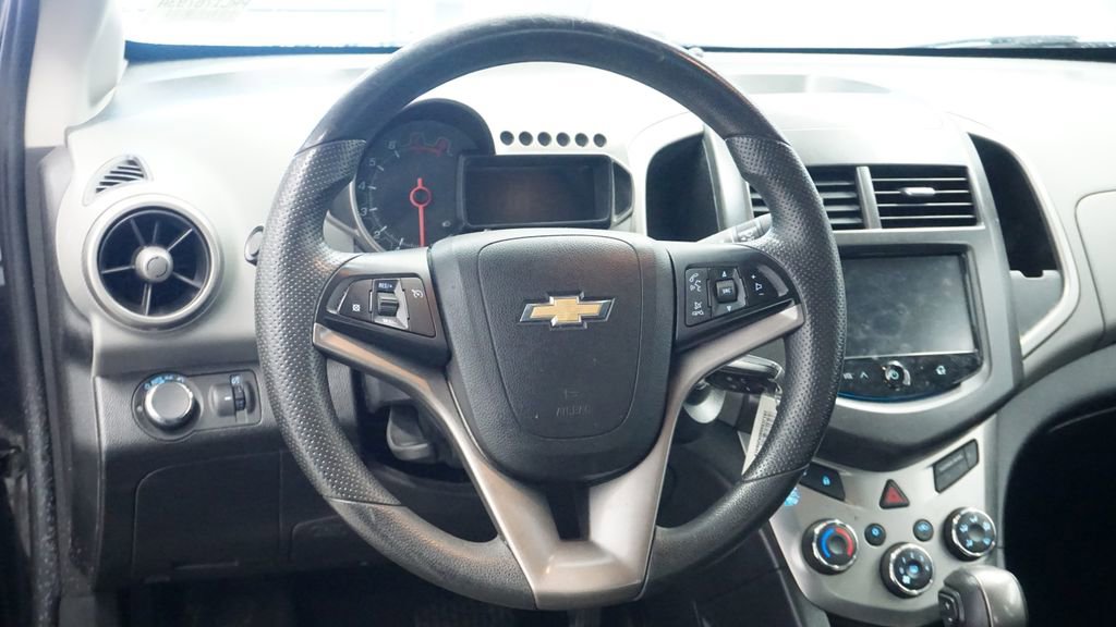 Thumbnail: 2013 Chevrolet Sonic - 21