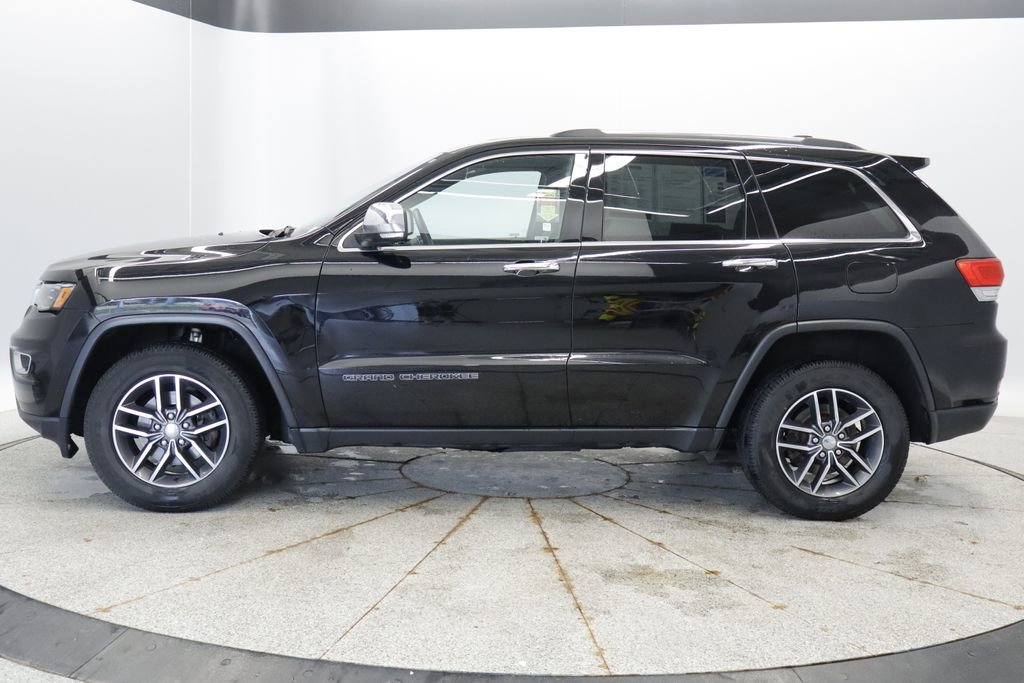 Thumbnail: 2017 Jeep Grand Cherokee - 2