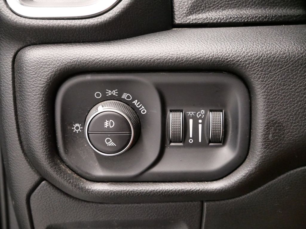 Thumbnail: 2024 RAM 1500 - 31