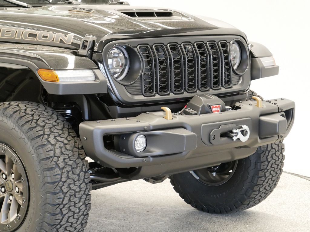 Thumbnail: 2025 Jeep Wrangler - 3