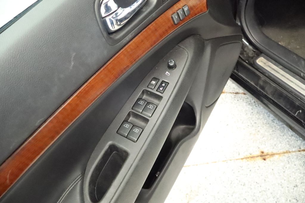 Thumbnail: 2009 INFINITI G37 - 26