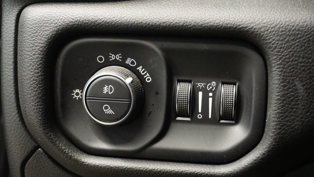 Thumbnail: 2023 RAM 1500 - 29