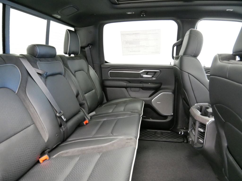 Thumbnail: 2025 RAM 1500 - 26