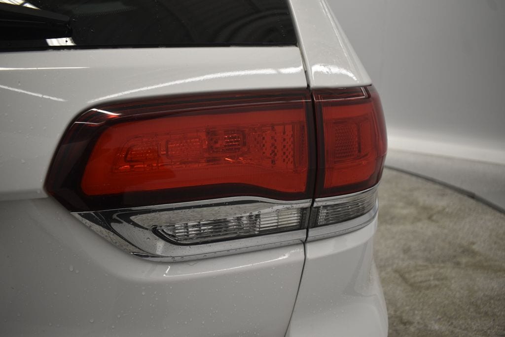 Thumbnail: 2020 Jeep Grand Cherokee - 8