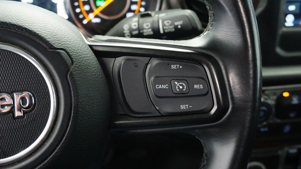 Thumbnail: 2019 Jeep Wrangler - 39