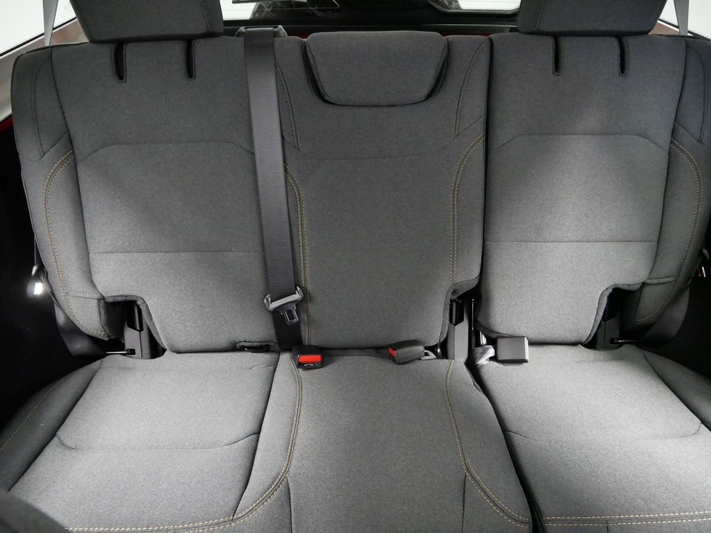 Thumbnail: 2026 Jeep Wrangler - 18