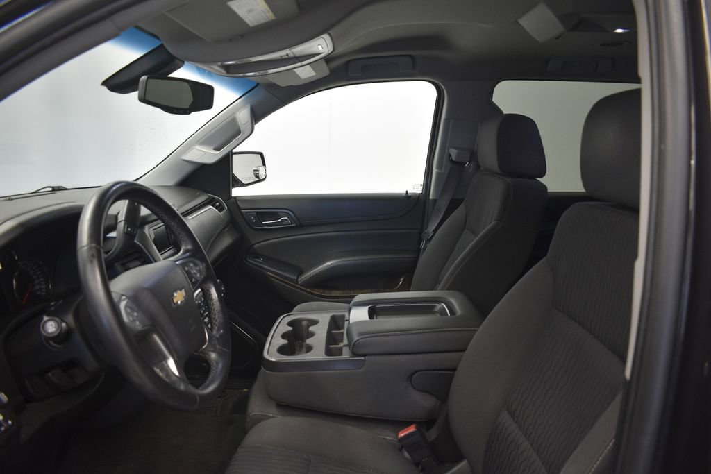 Thumbnail: 2015 Chevrolet Tahoe - 19