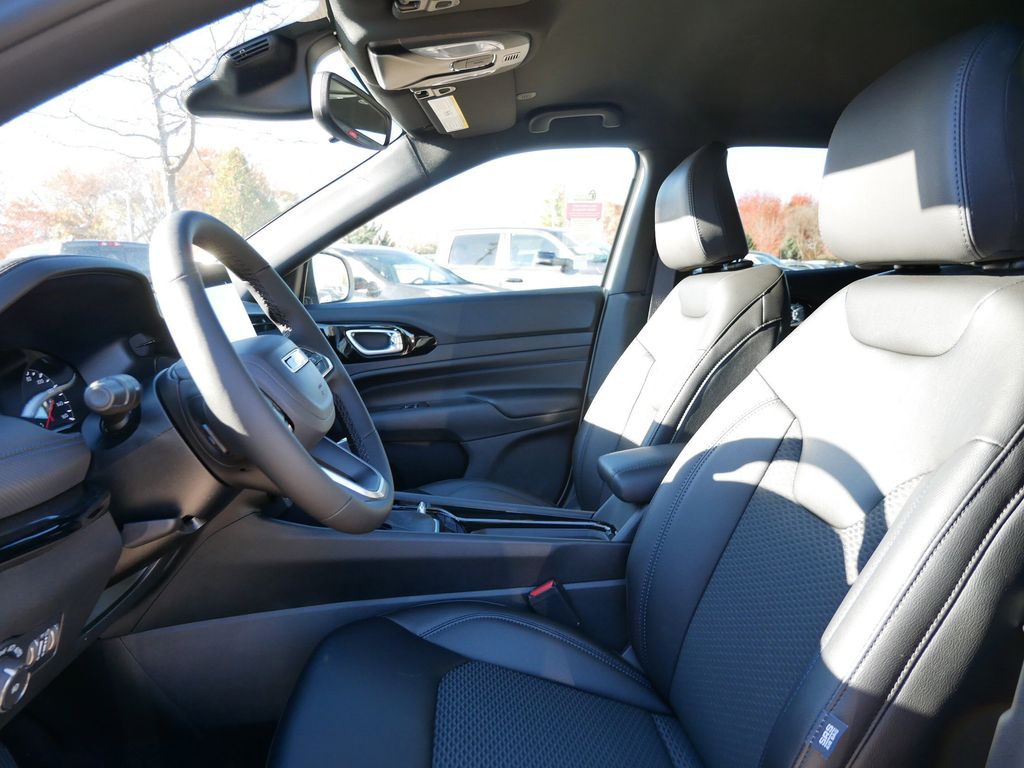 Thumbnail: 2026 Jeep Compass - 29