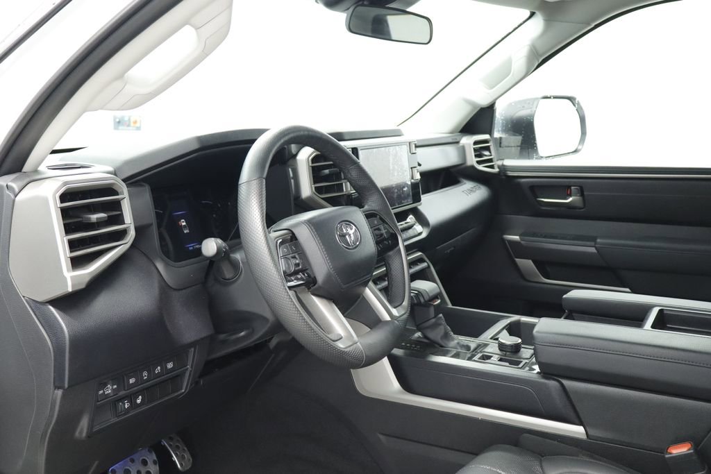 Thumbnail: 2024 Toyota Tundra - 24