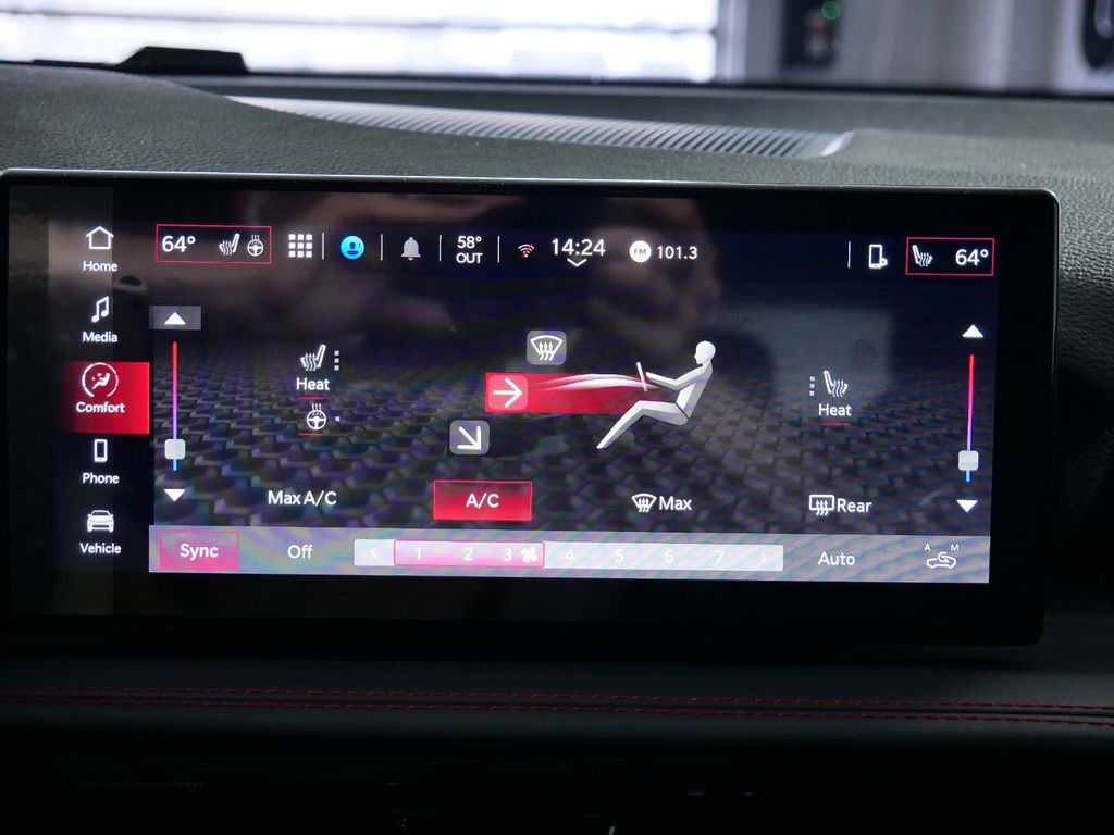 Thumbnail: 2024 Dodge Hornet - 43