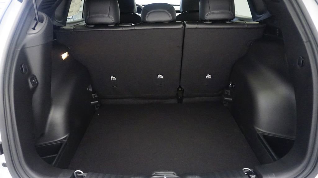 Thumbnail: 2026 Jeep Compass - 22