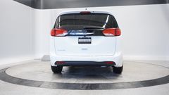 Thumbnail: 2026 Chrysler Voyager - 8
