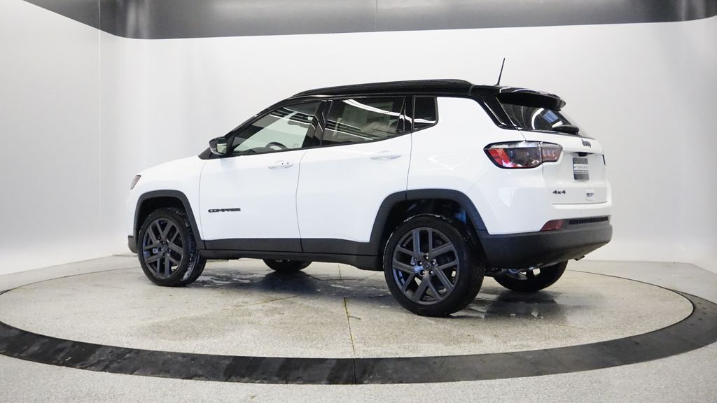 Thumbnail: 2026 Jeep Compass - 4