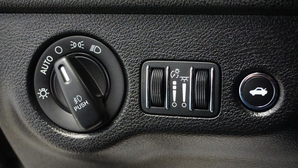 Thumbnail: 2023 Dodge Charger - 28