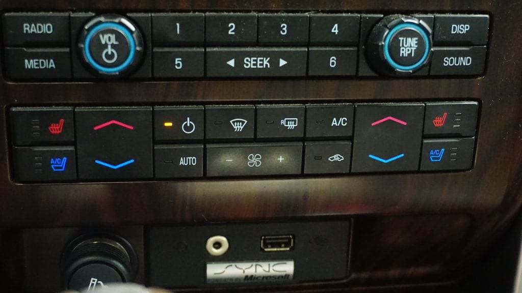 Thumbnail: 2010 Ford F-150 - 26