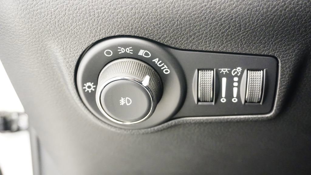 Thumbnail: 2026 Jeep Compass - 33