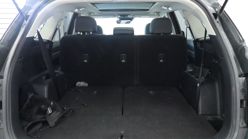 Thumbnail: 2023 Kia Sorento - 20