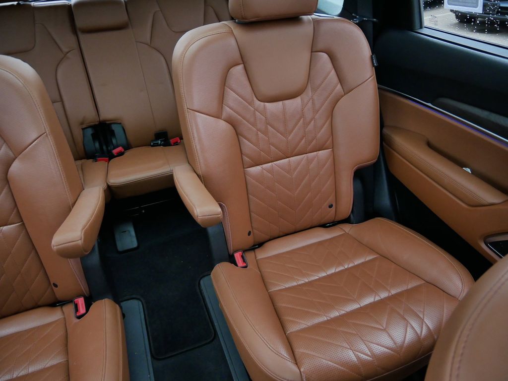 Thumbnail: 2024 Kia Telluride - 22