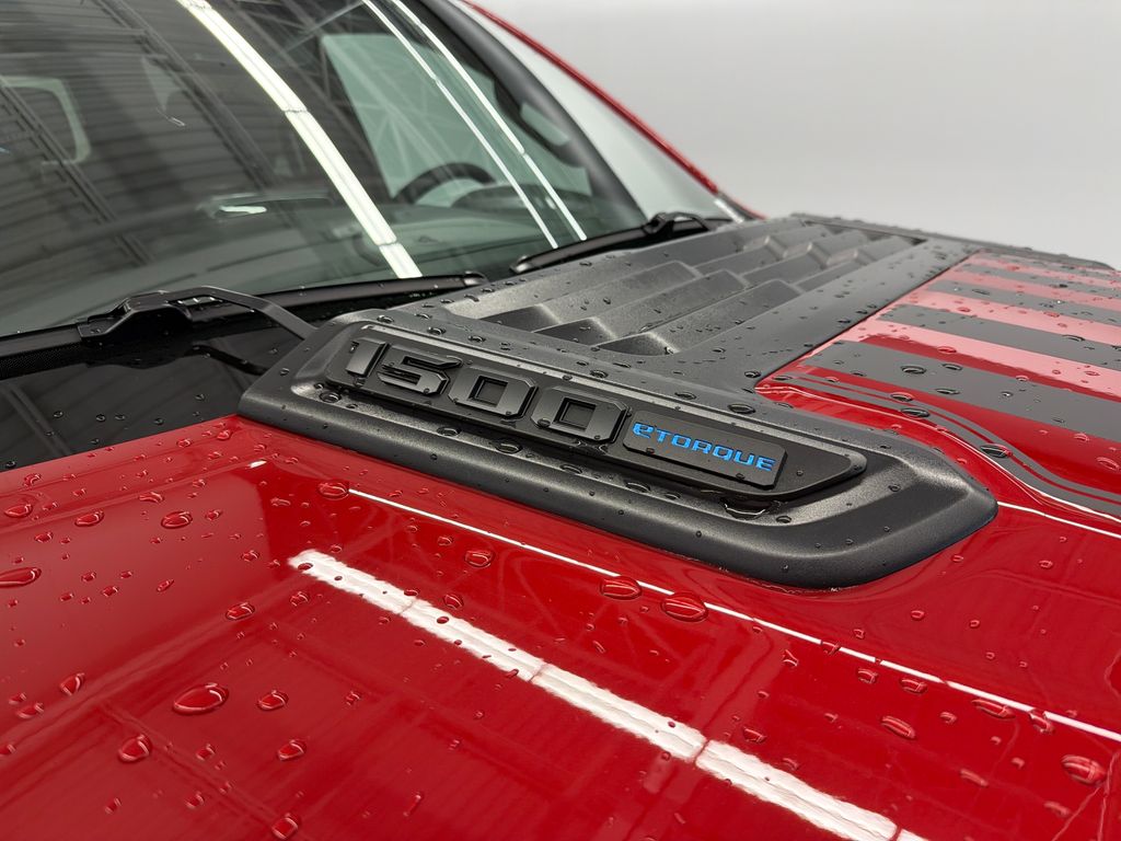Thumbnail: 2026 RAM 1500 - 8