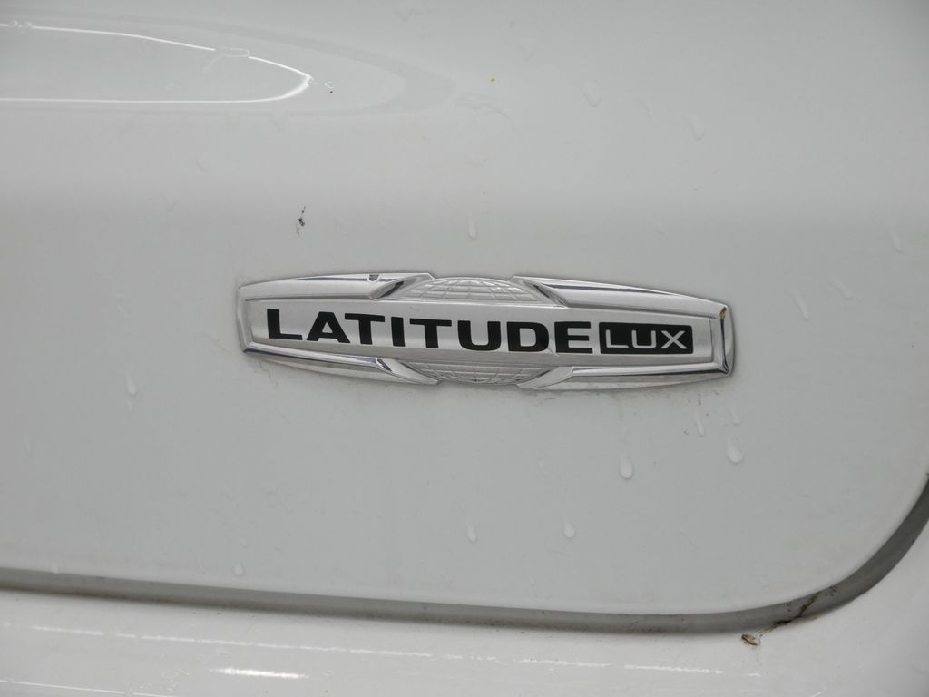 Thumbnail: 2024 Jeep Compass - 48