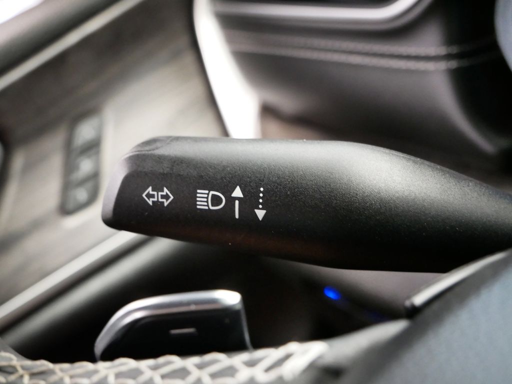 Thumbnail: 2024 Jeep Grand Cherokee - 25